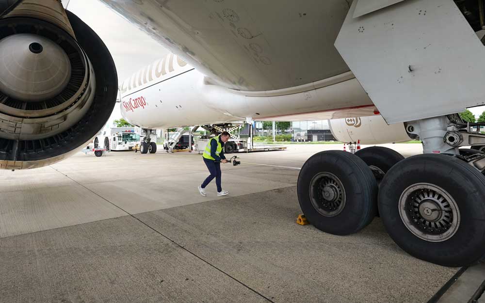 media maker uit landgraaf bedrijsfilm voor Maastricht Aachen Airport